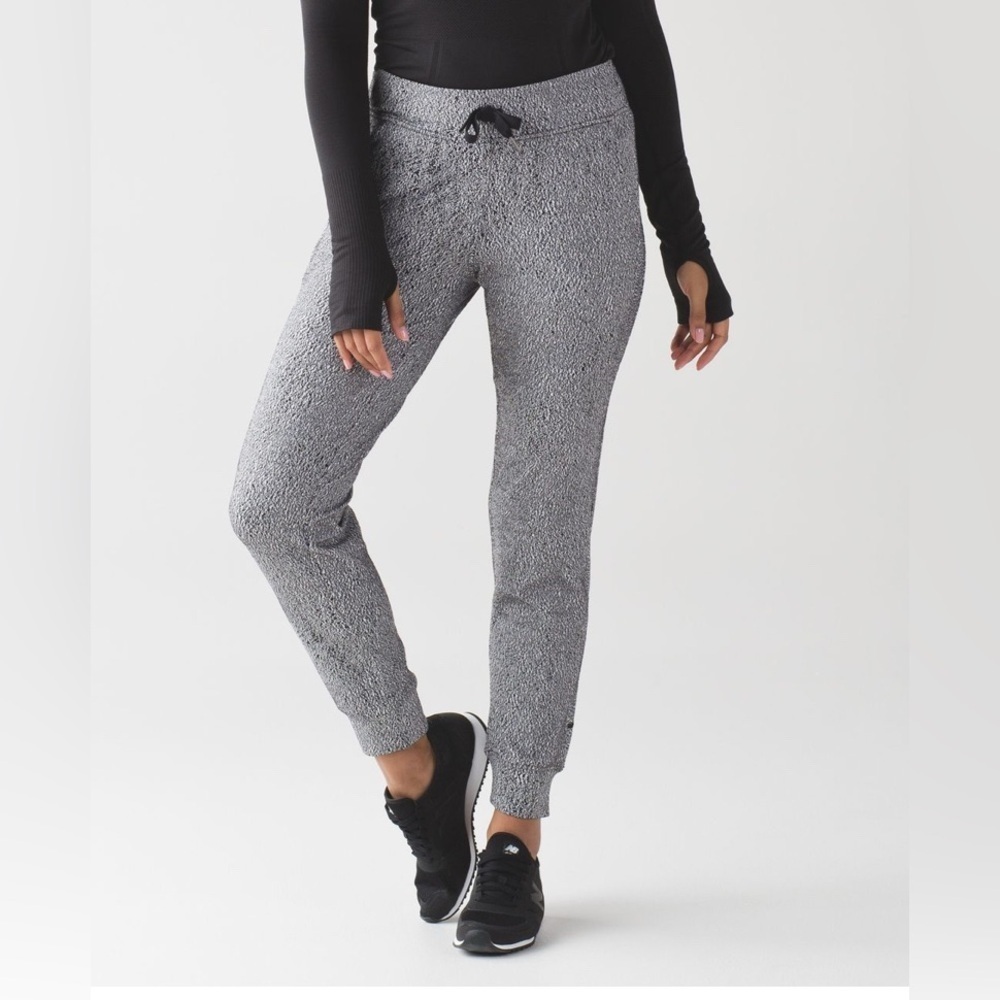 Lululemon Ready To Rulu Pant Size 4